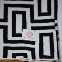 Galaxy Organic Cotton Throw Blanket - Black/Natural