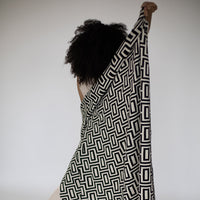 Galaxy Organic Cotton Throw Blanket - Black/Natural