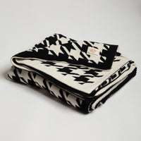Houndstooth Organic Cotton Throw Blanket - Black/Natural