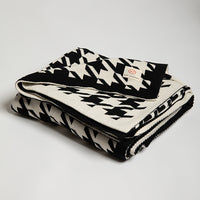 Houndstooth Organic Cotton Throw Blanket
