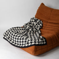 Houndstooth Organic Cotton Throw Blanket - Black/Natural