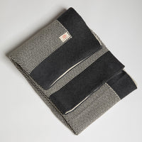 Eka Stipple Organic Cotton Throw Blanket