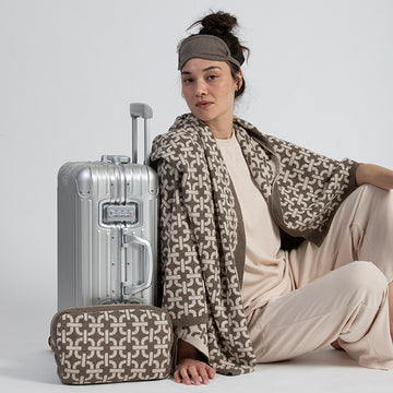 Chains Organic Cotton Travel Blanket and Eye Mask Set