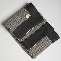 Eka Stipple Organic Cotton Throw Blanket