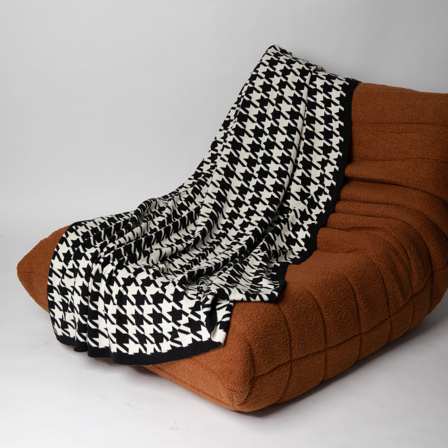 Houndstooth Organic Cotton Throw Blanket - Black/Natural
