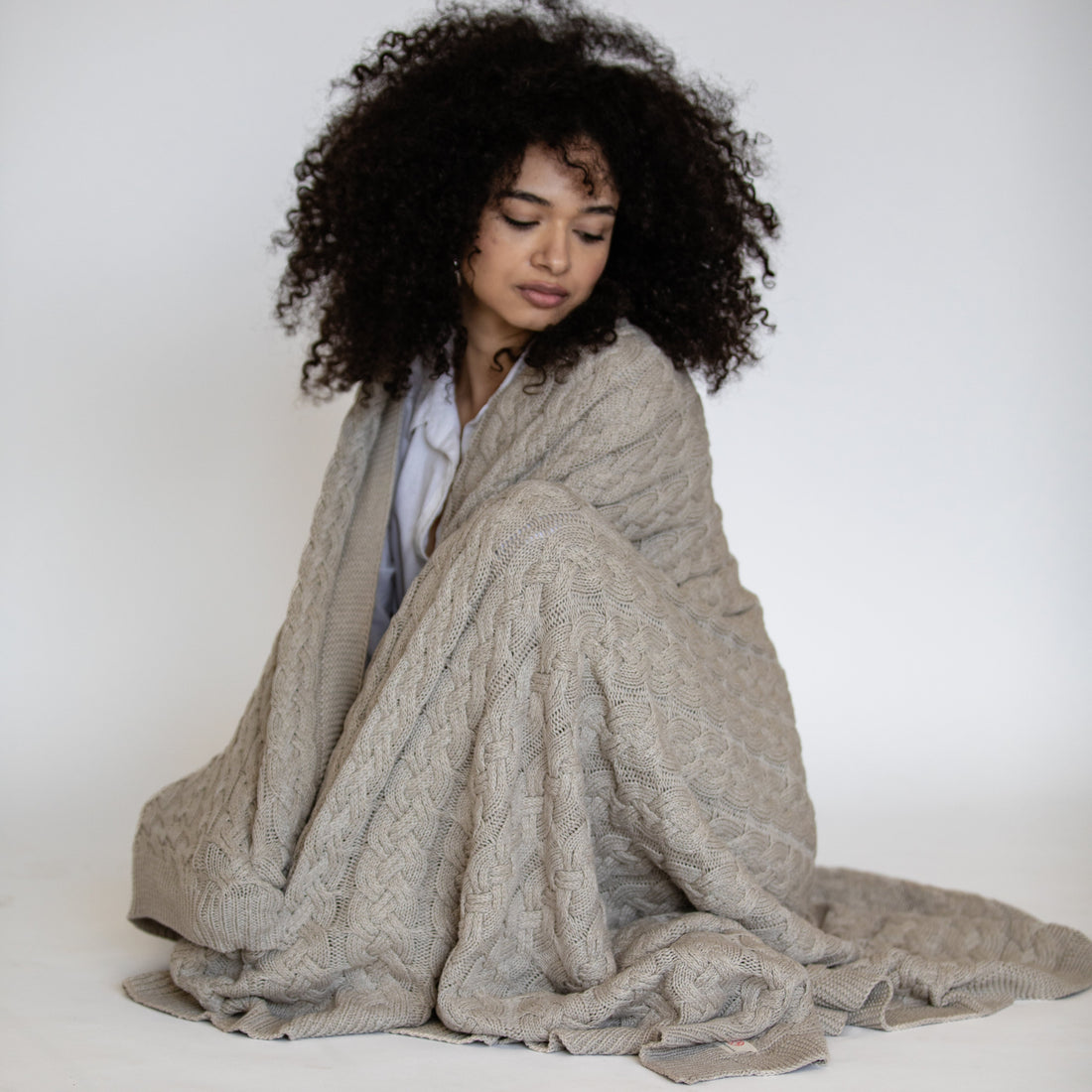 Double Cable Organic Cotton Throw Blanket