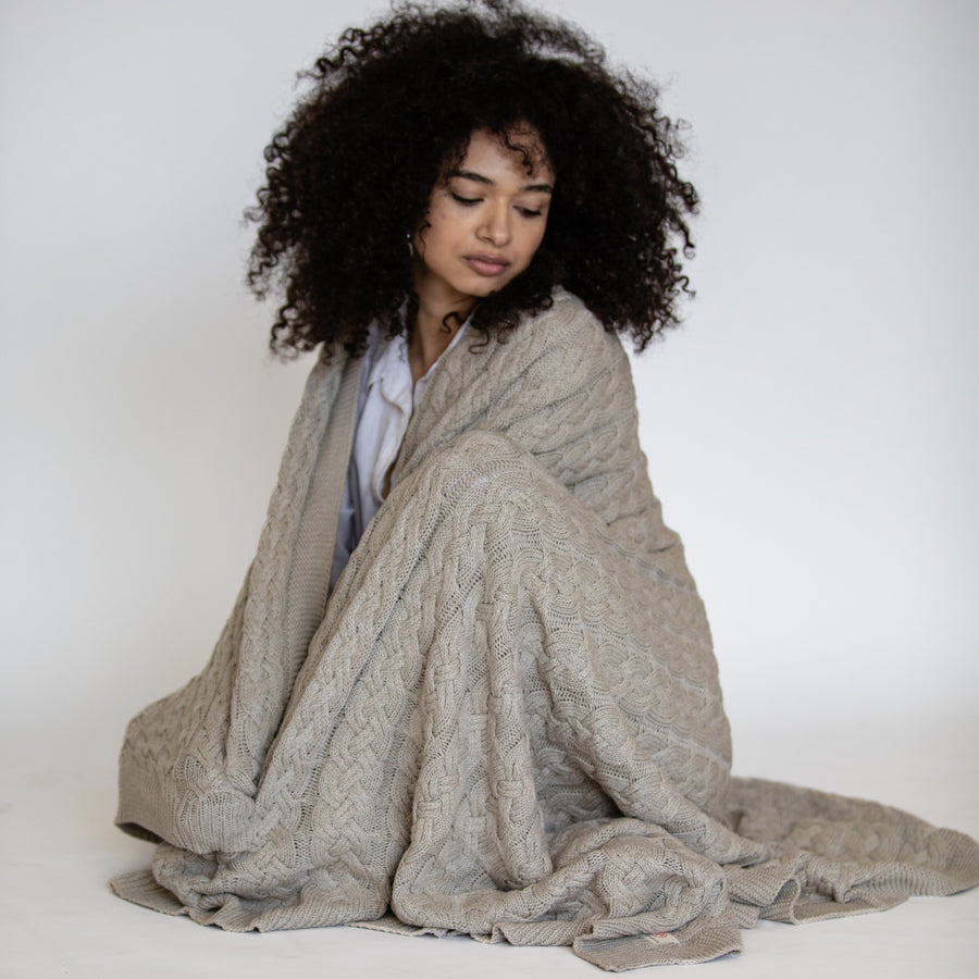 Double Cable Organic Cotton Throw Blanket