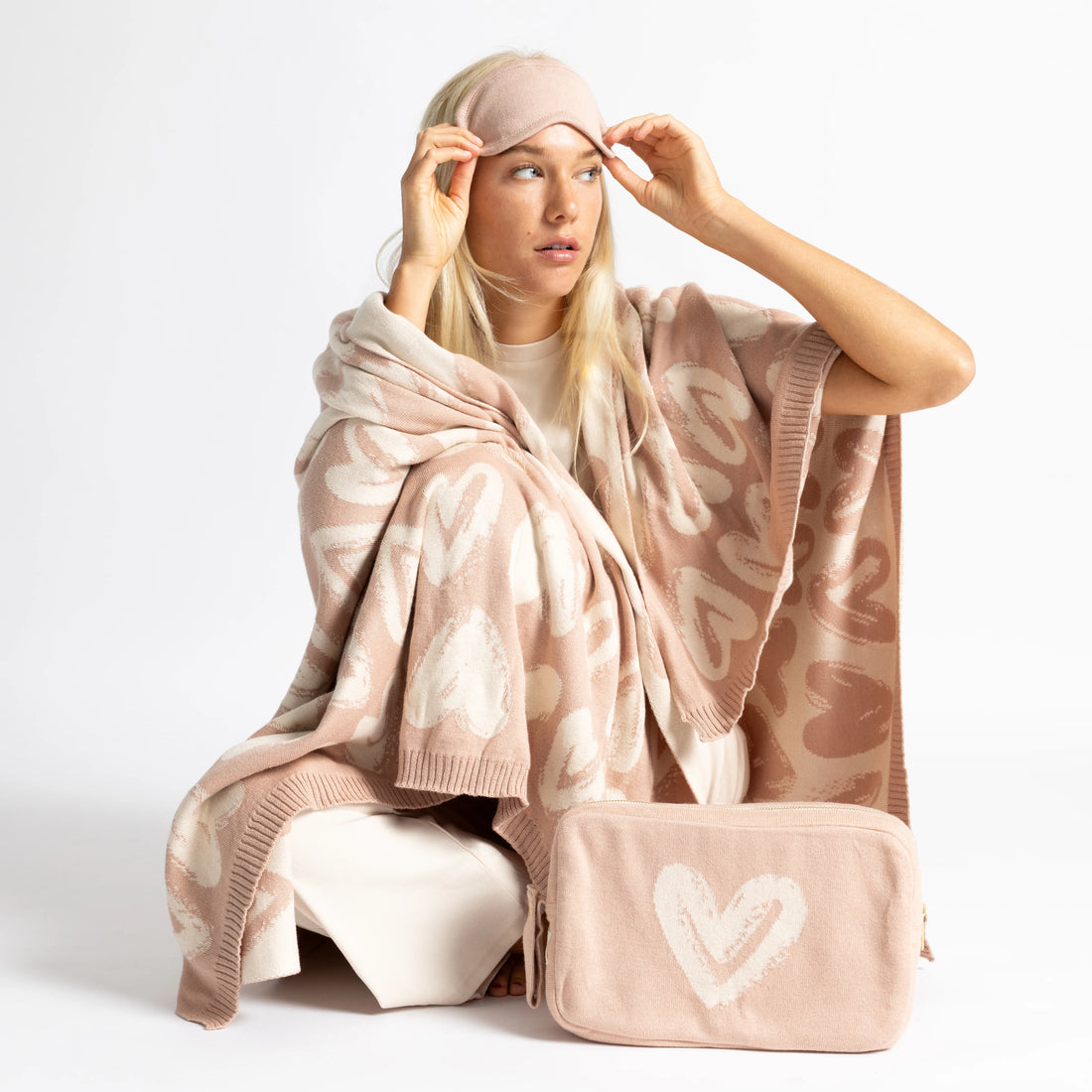 Shabby Hearts Pale Pink Organic Cotton Travel Set