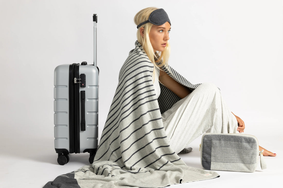Krama Dark Gray Organic Cotton Travel Set
