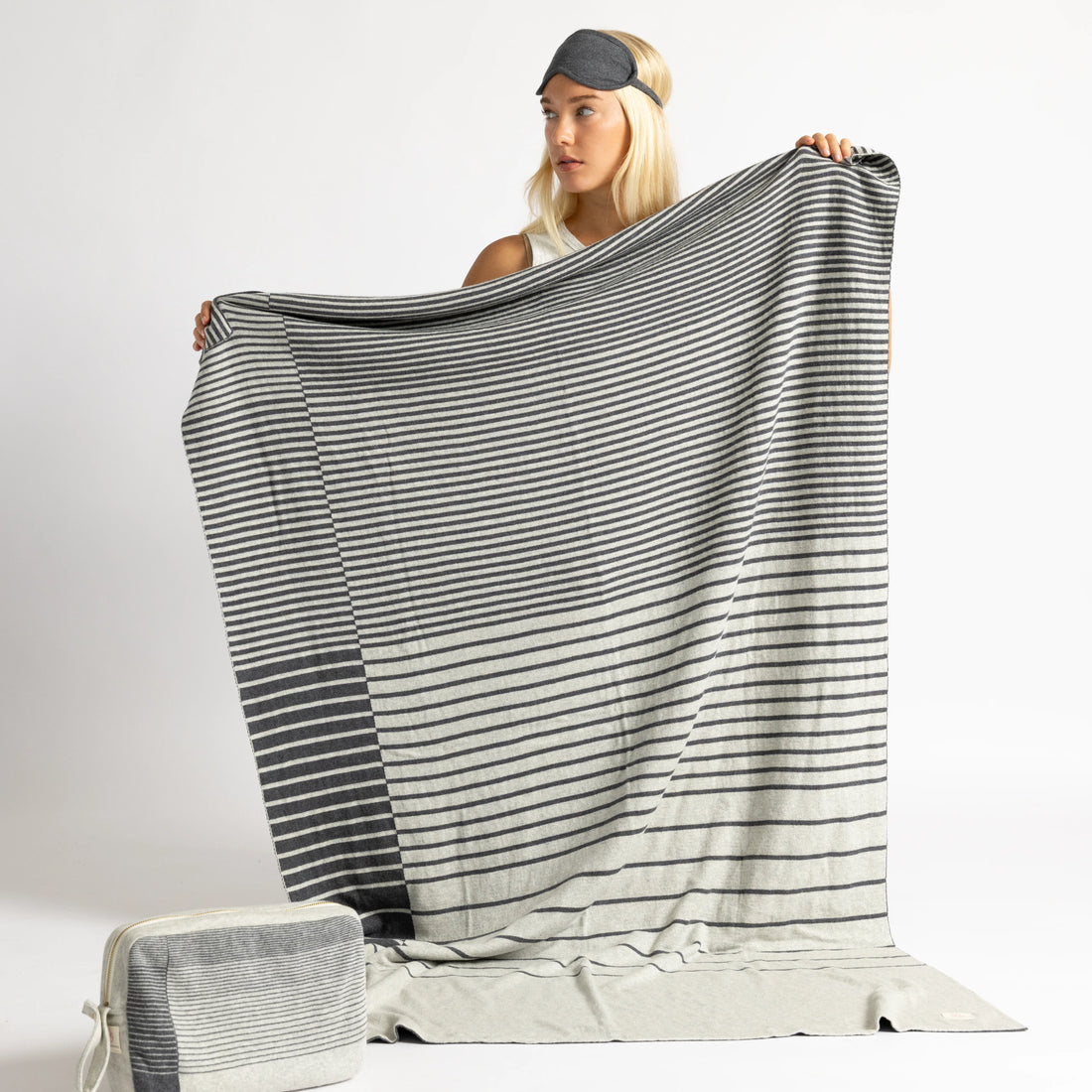 Krama Dark Gray Organic Cotton Travel Set