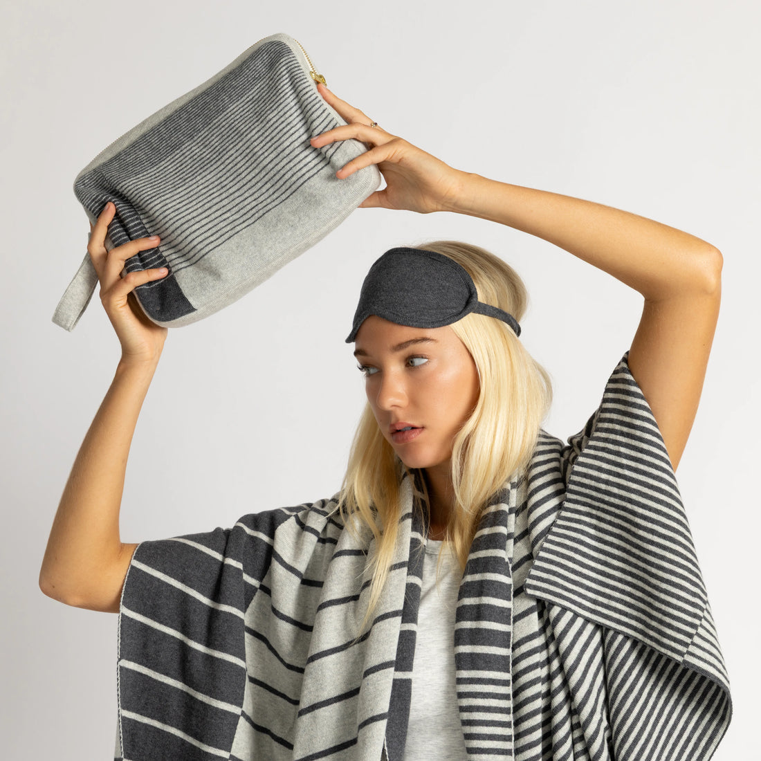 Krama Dark Gray Organic Cotton Travel Set