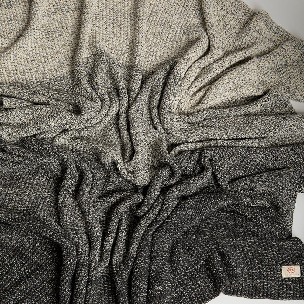 Zac Organic Cotton Throw Blanket