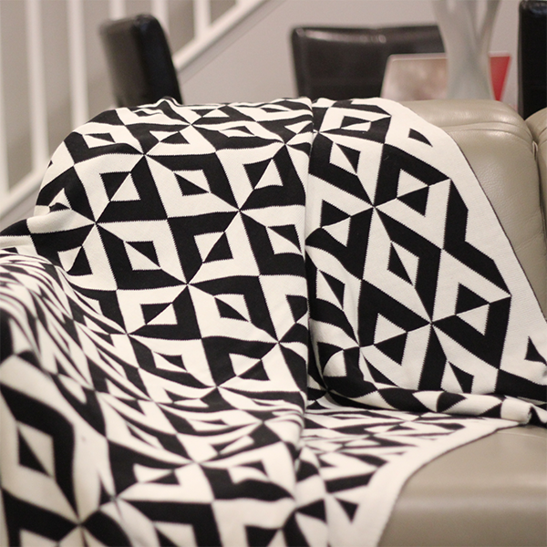 Sveda Geometric Organic Cotton Throw Blanket