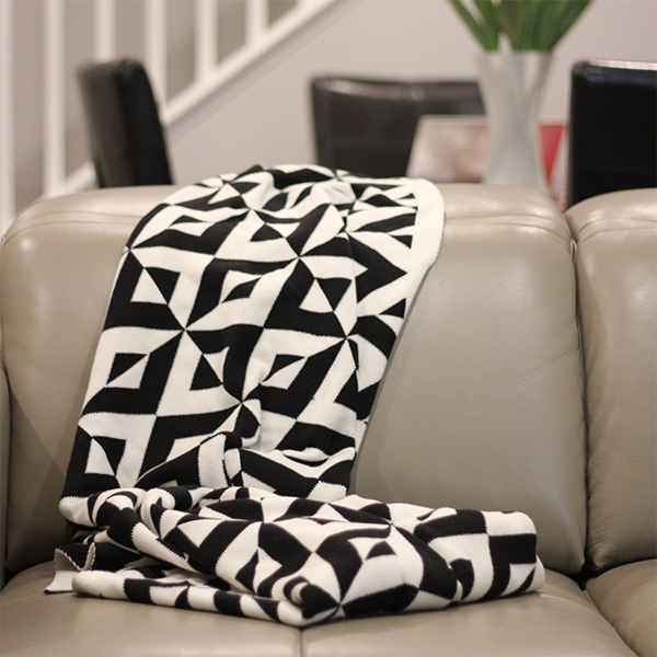 Sveda Geometric Organic Cotton Throw Blanket