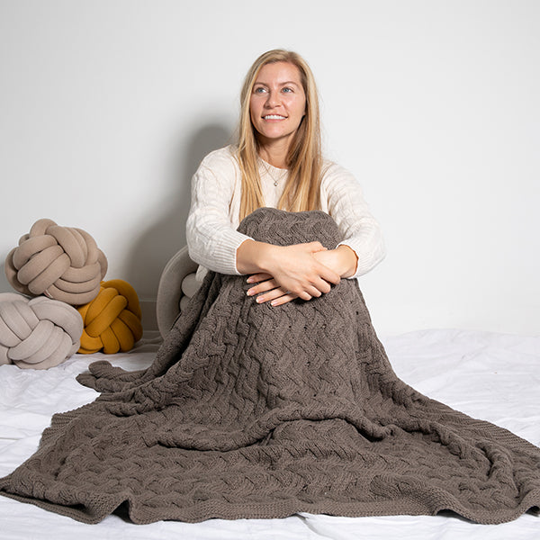 Drapa Organic Cotton Knit Throw Blanket