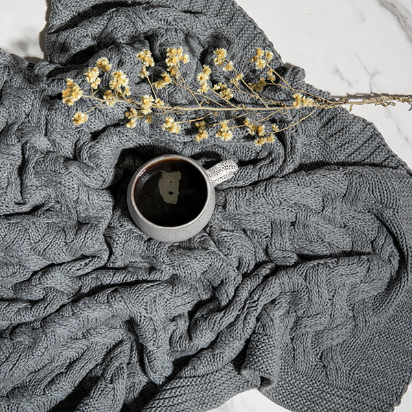 Drapa Organic Cotton Knit Throw Blanket