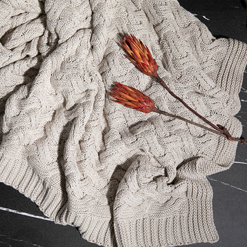 Drapa Organic Cotton Knit Throw Blanket