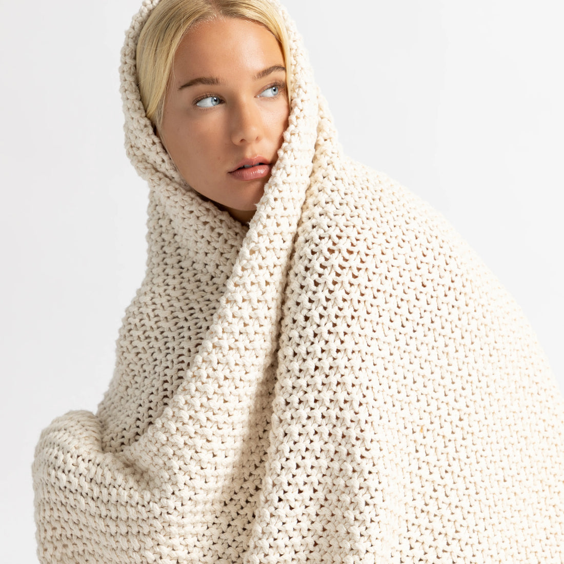 Moss Chunky Cream Organic Cotton Knit Throw Blanket
