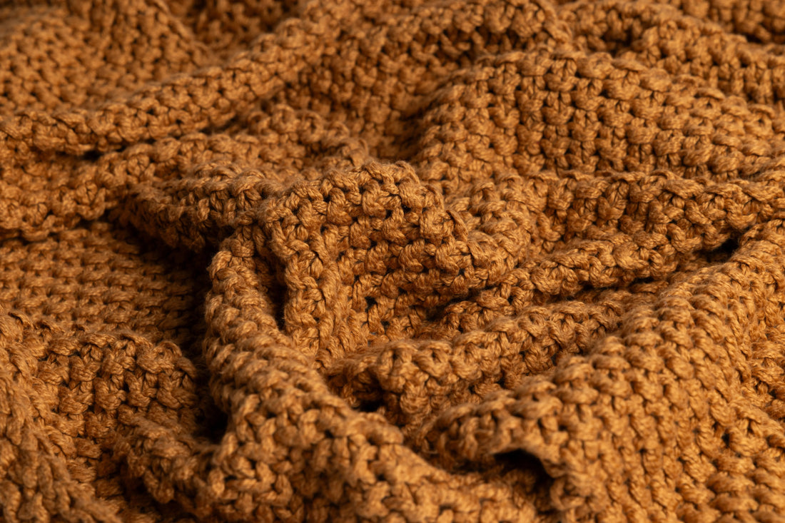 Moss Chunky Rust Organic Cotton Knit Throw Blanket