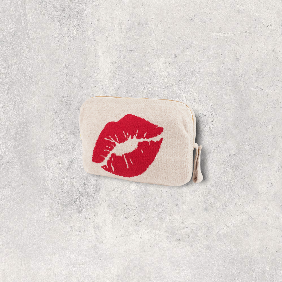 Kiss Lips Linen/Cornel Red