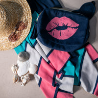 Kiss Lips Navy/Clutter pink