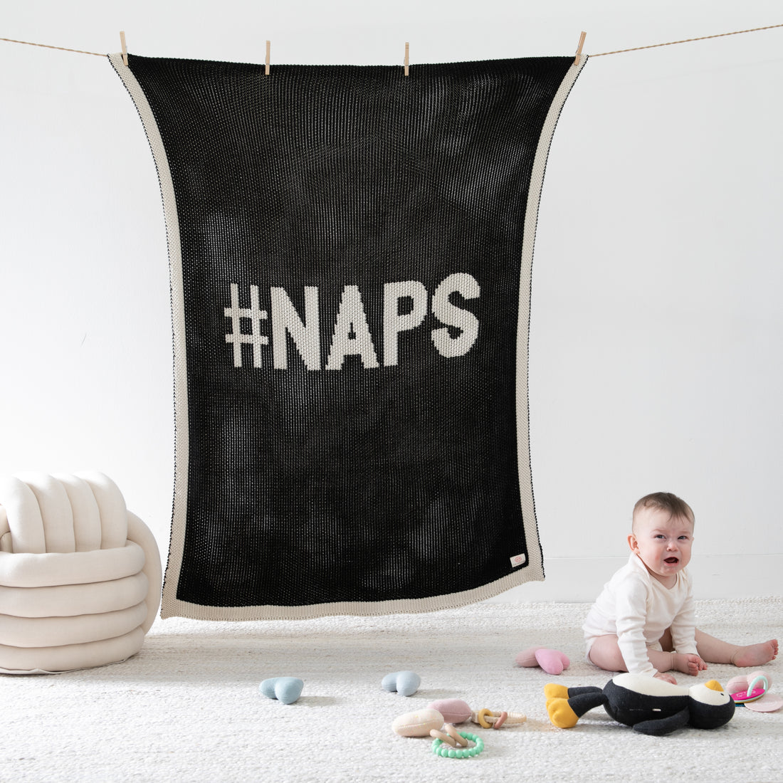 #NAPS - Black/Natural